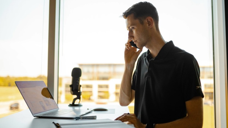 Call recording legal Texas compliance shown through a DFW office phone call setup